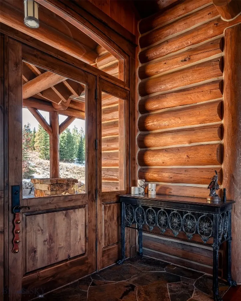 168 Charlie Russell Loop Big Sky MT 59716