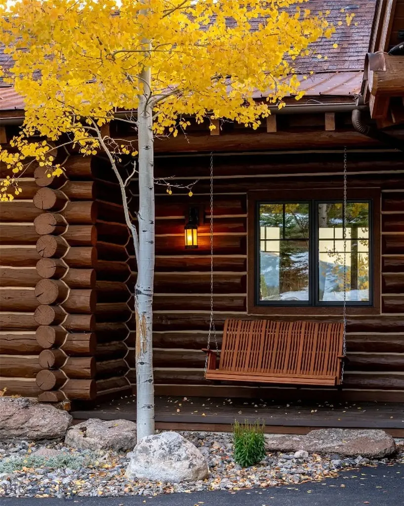 168 Charlie Russell Loop Big Sky MT 59716