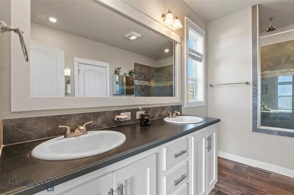 30 Mountain View Road Sheridan MT 59749