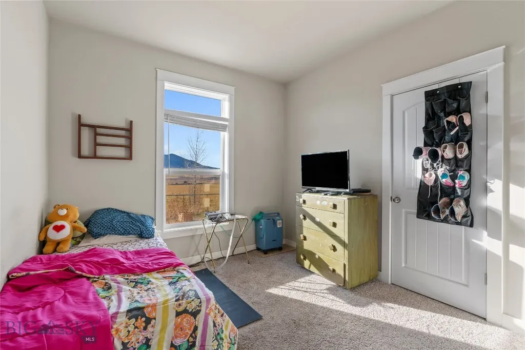 30 Mountain View Road Sheridan MT 59749