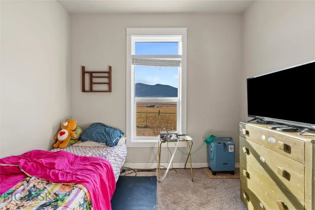 30 Mountain View Road Sheridan MT 59749