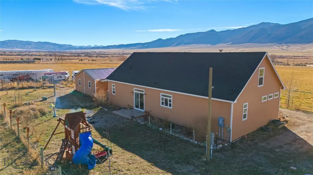 30 Mountain View Road Sheridan MT 59749