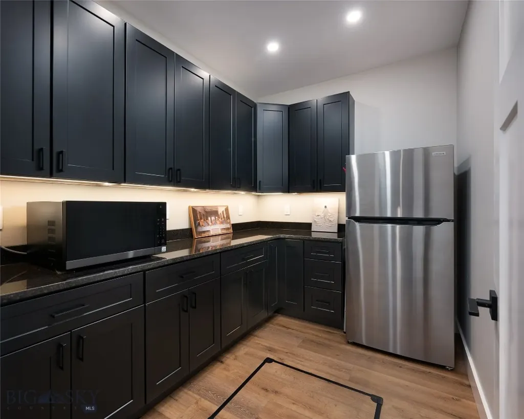 6111 Springhill Road Belgrade MT 59714