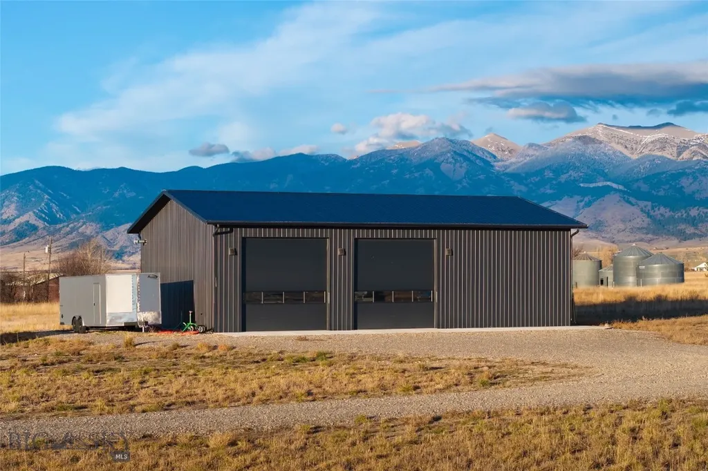 6111 Springhill Road Belgrade MT 59714