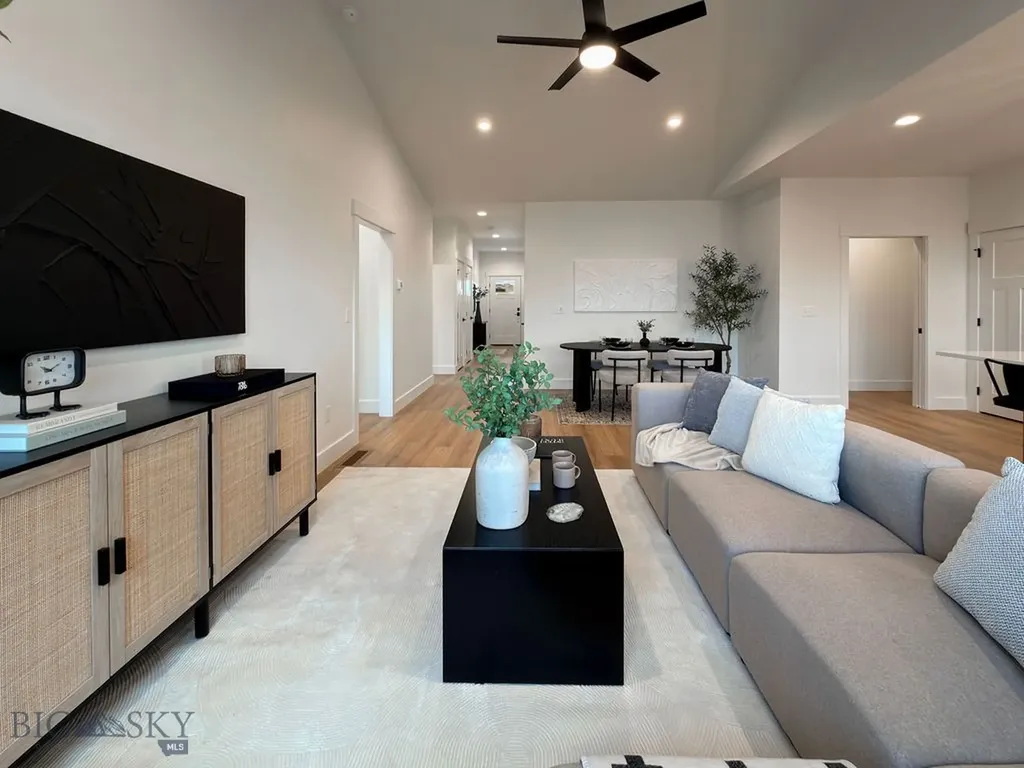 818 Accolade Loop Belgrade MT 59714