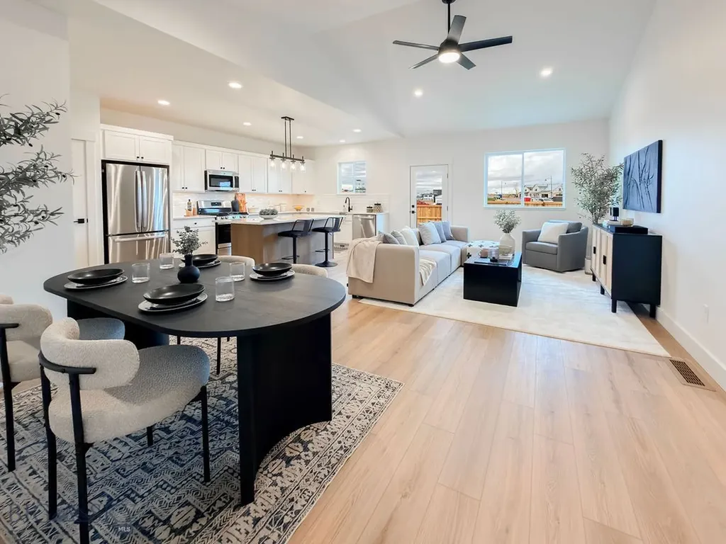 818 Accolade Loop Belgrade MT 59714