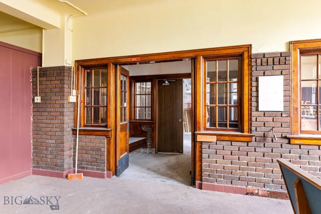 401 W Park Street Butte MT 59701