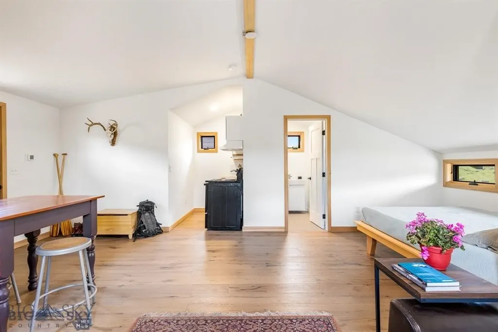 94 Rock Castle Road Manhattan MT 59741
