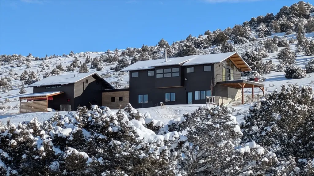 94 Rock Castle Road Manhattan MT 59741