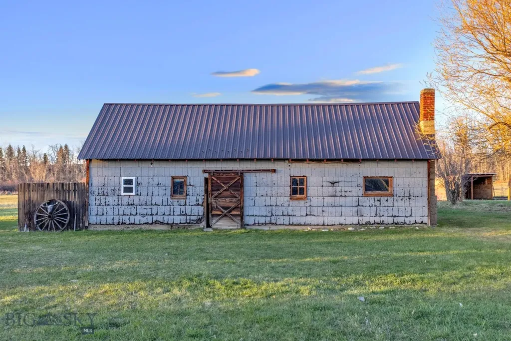 12977 Cottonwood Road Bozeman MT 59718