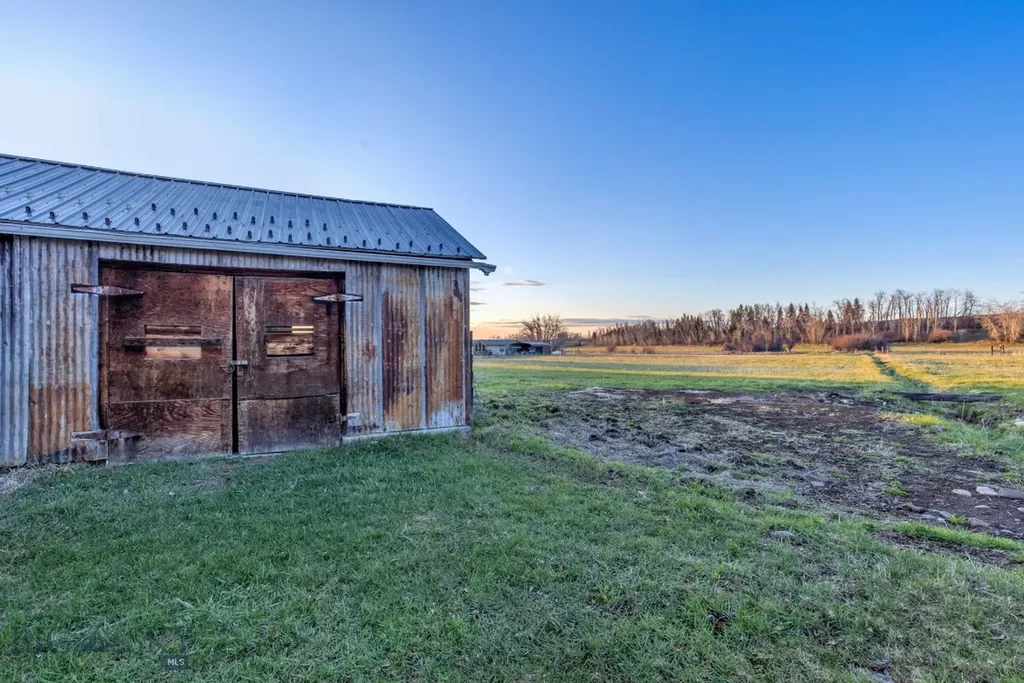 12977 Cottonwood Road Bozeman MT 59718