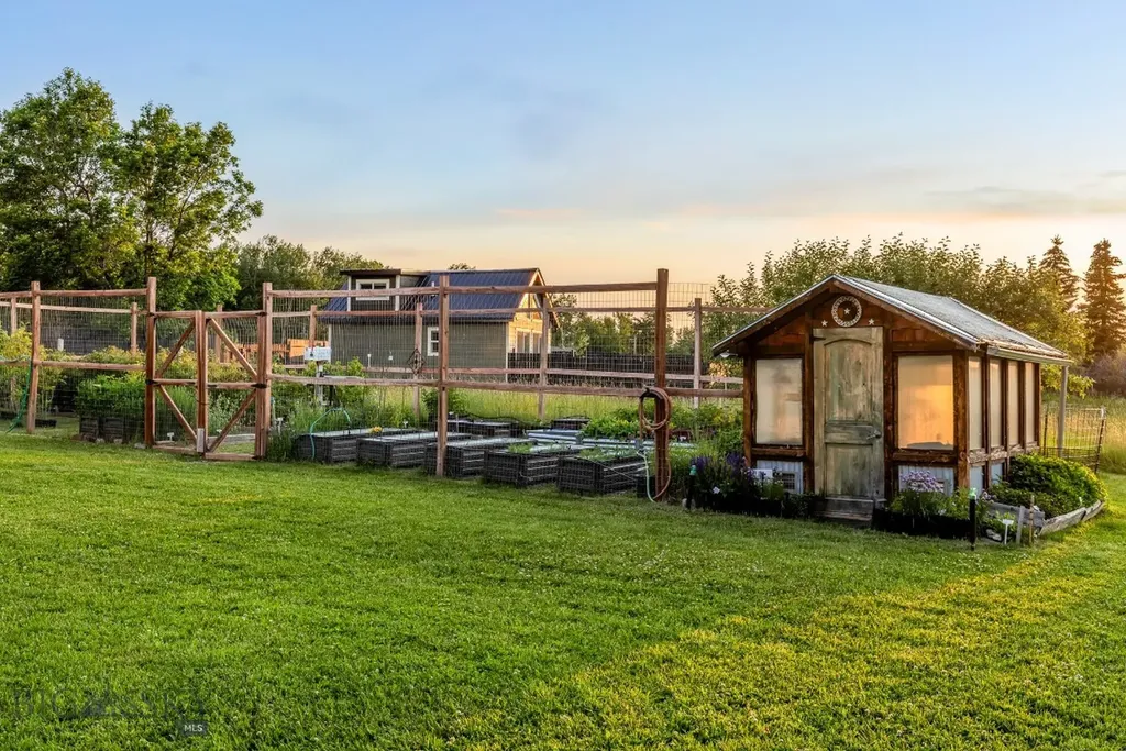 12977 Cottonwood Road Bozeman MT 59718