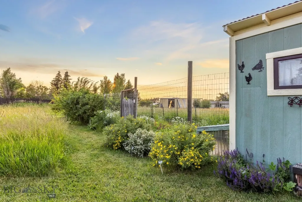 12977 Cottonwood Road Bozeman MT 59718