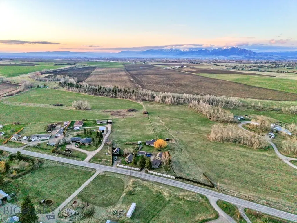 12977 Cottonwood Road Bozeman MT 59718