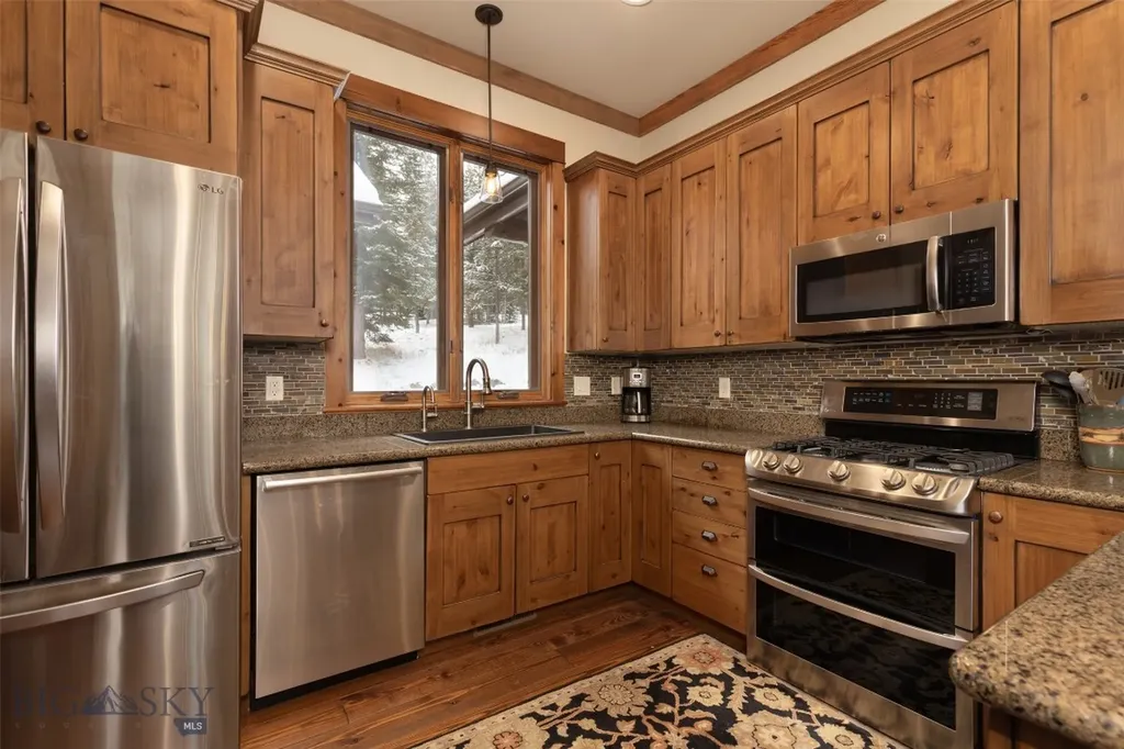 105 Nordic Lane Big Sky MT 59716