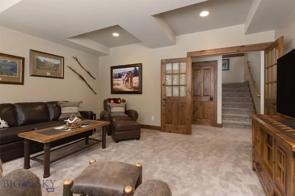 105 Nordic Lane Big Sky MT 59716