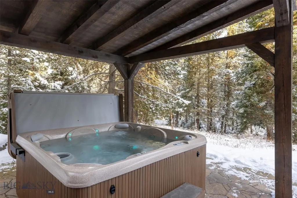 105 Nordic Lane Big Sky MT 59716