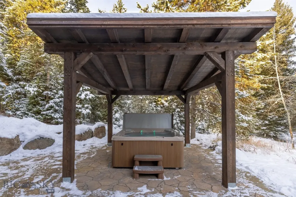 105 Nordic Lane Big Sky MT 59716