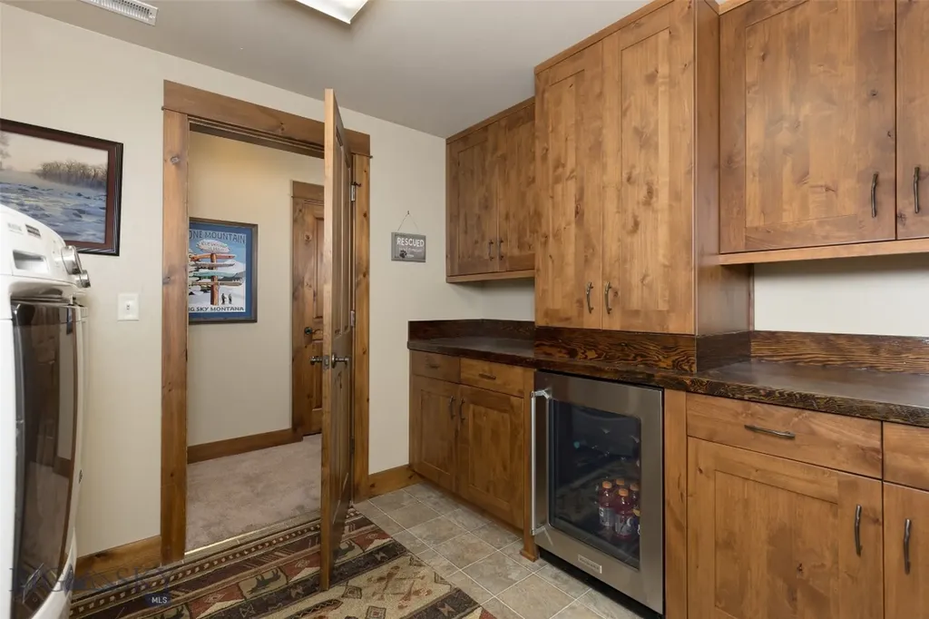 105 Nordic Lane Big Sky MT 59716