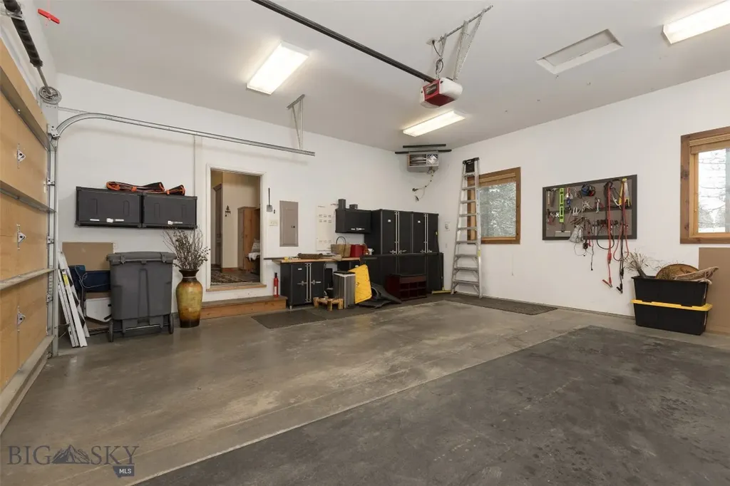 105 Nordic Lane Big Sky MT 59716