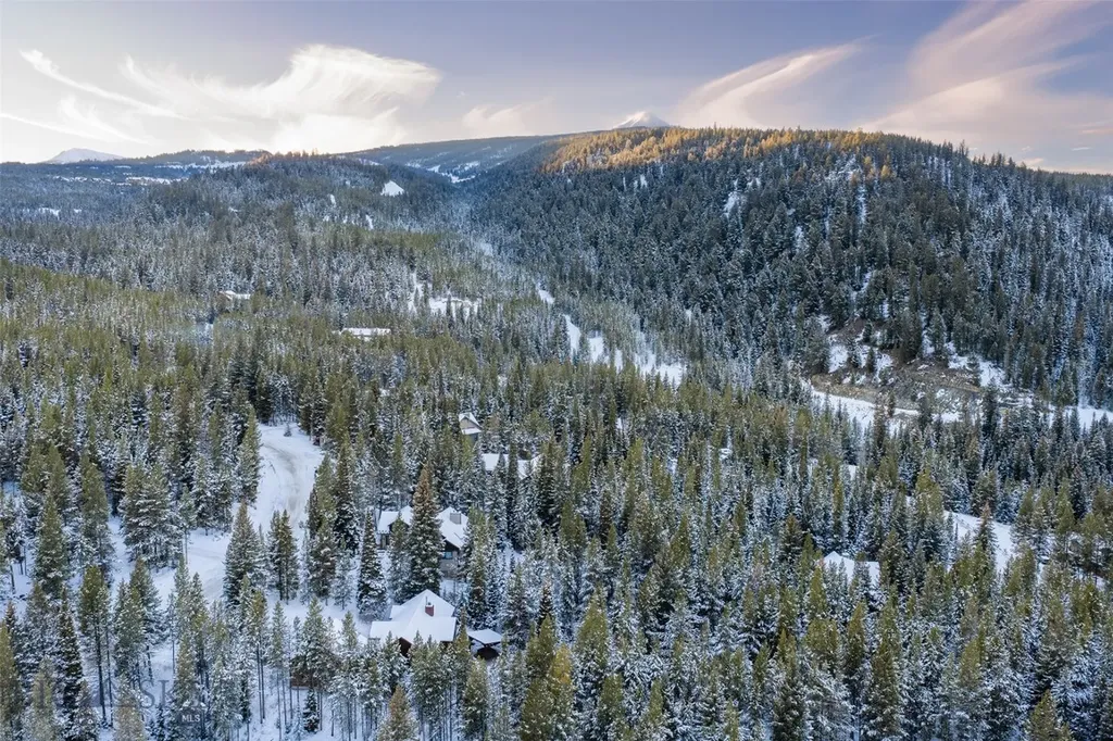 105 Nordic Lane Big Sky MT 59716