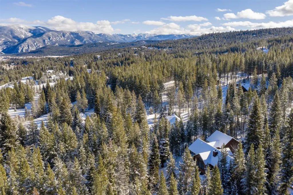 105 Nordic Lane Big Sky MT 59716