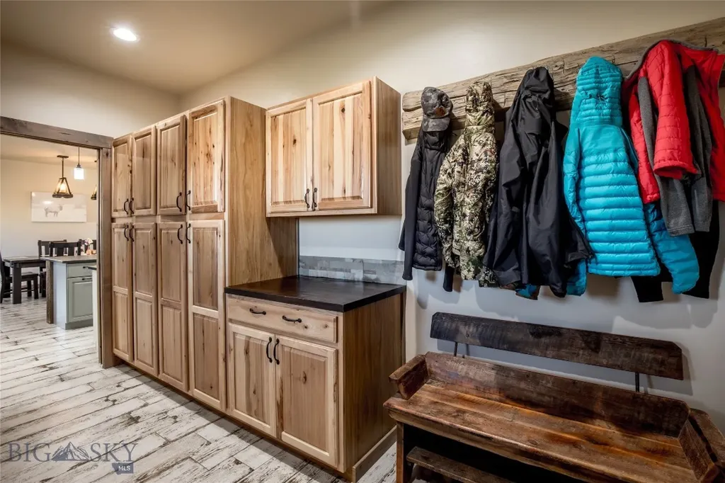 55 Vigilante Lane Sheridan MT 59749