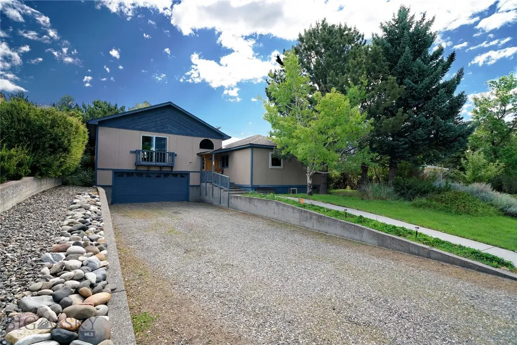 624 N 2nd Street N Livingston MT 59047