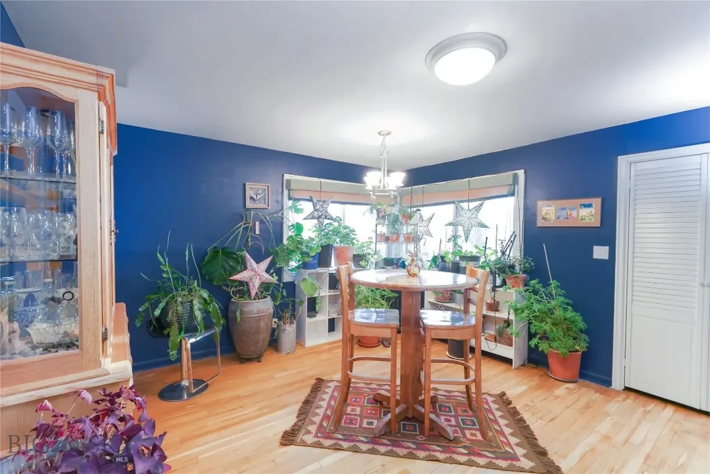 624 N 2nd Street N Livingston MT 59047