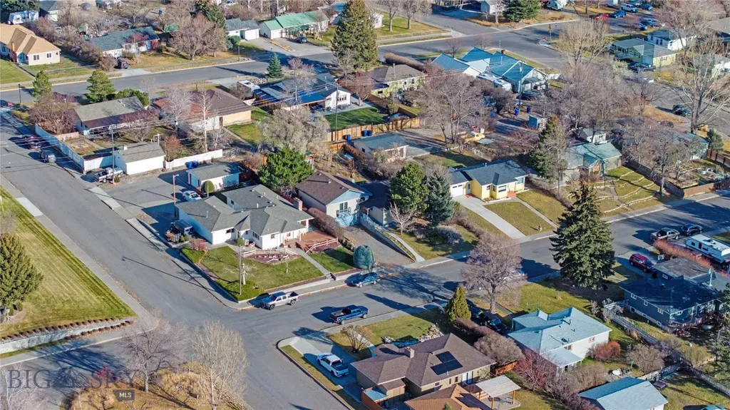 624 N 2nd Street N Livingston MT 59047