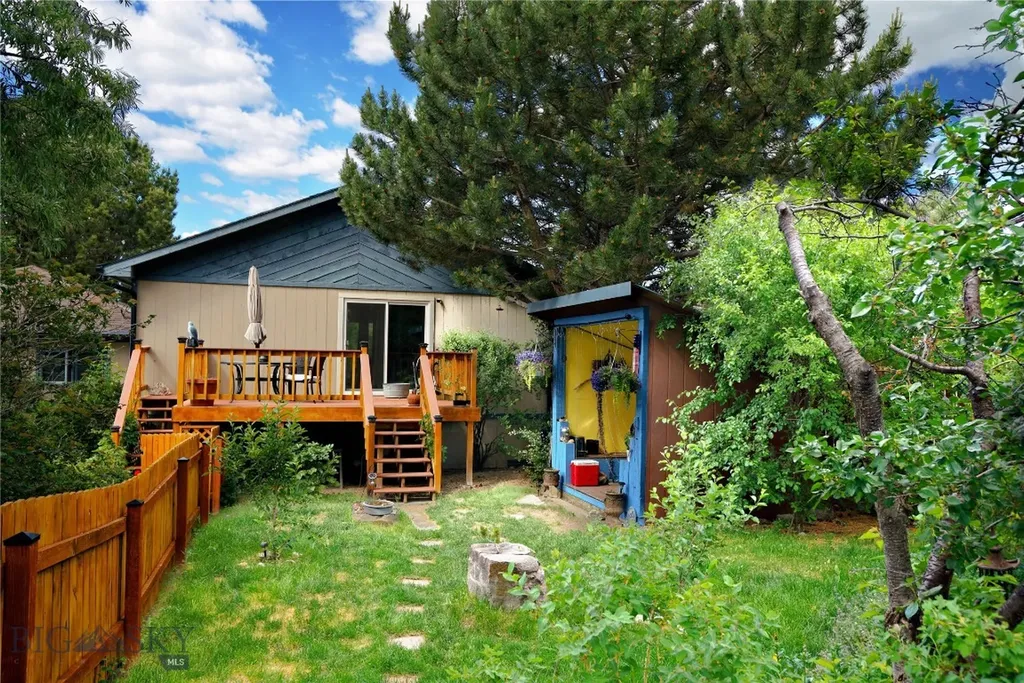 624 N 2nd Street N Livingston MT 59047