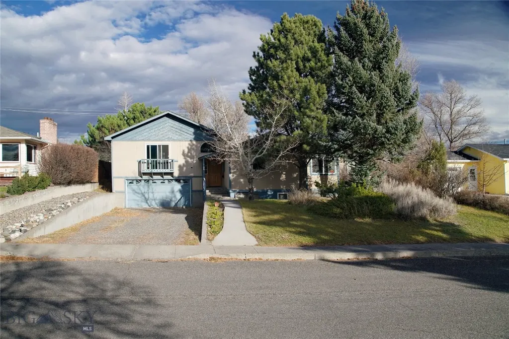 624 N 2nd Street N Livingston MT 59047