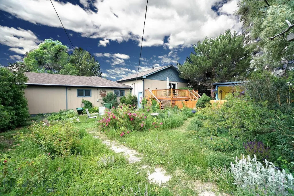 624 N 2nd Street N Livingston MT 59047