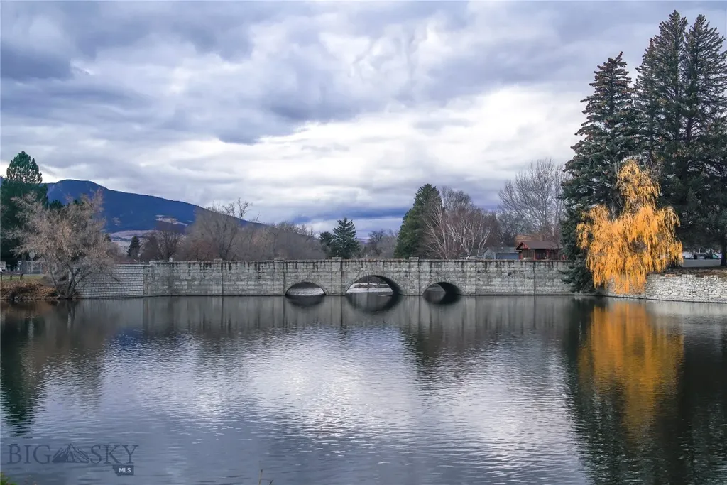 624 N 2nd Street N Livingston MT 59047