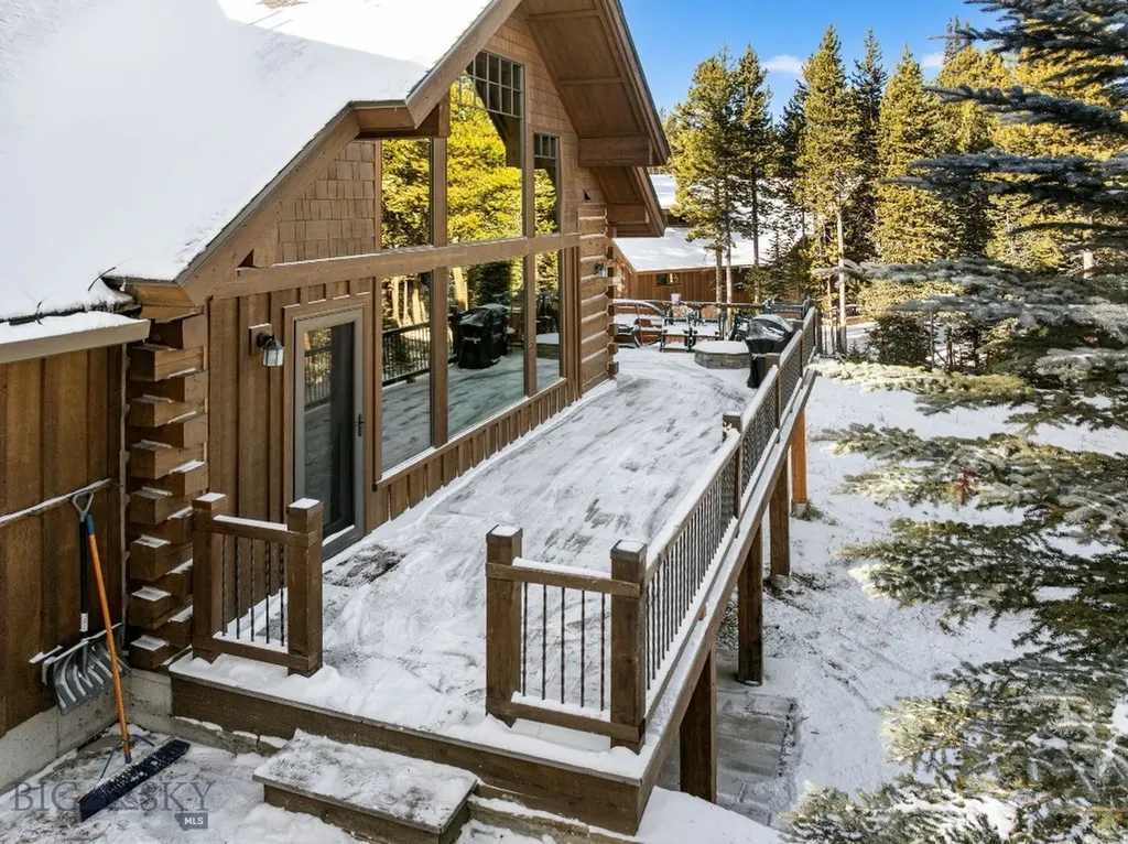 16 Oglala Road Big Sky MT 59716
