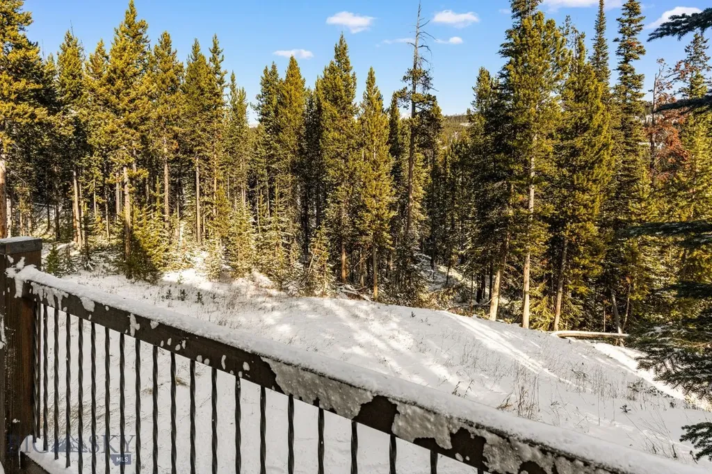 16 Oglala Road Big Sky MT 59716