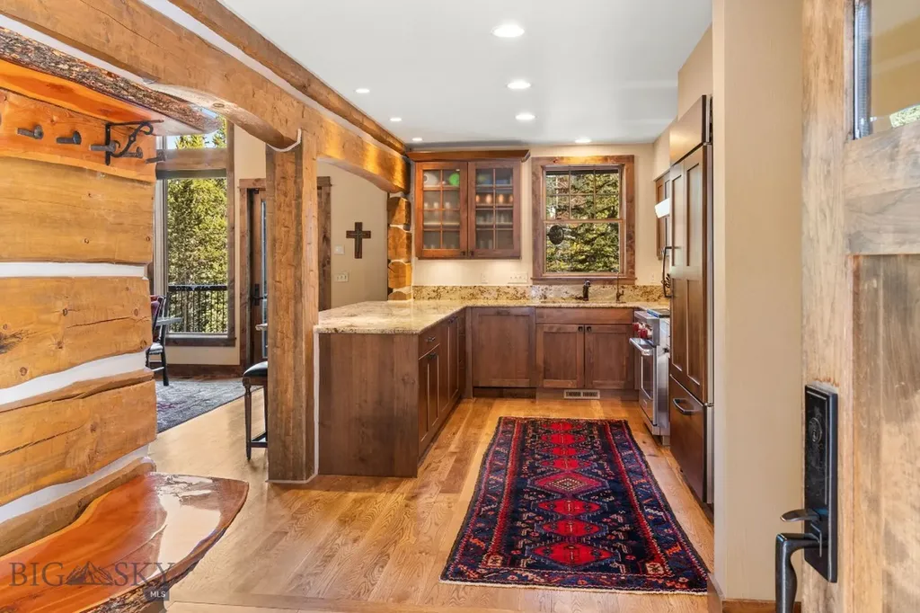 16 Oglala Road Big Sky MT 59716