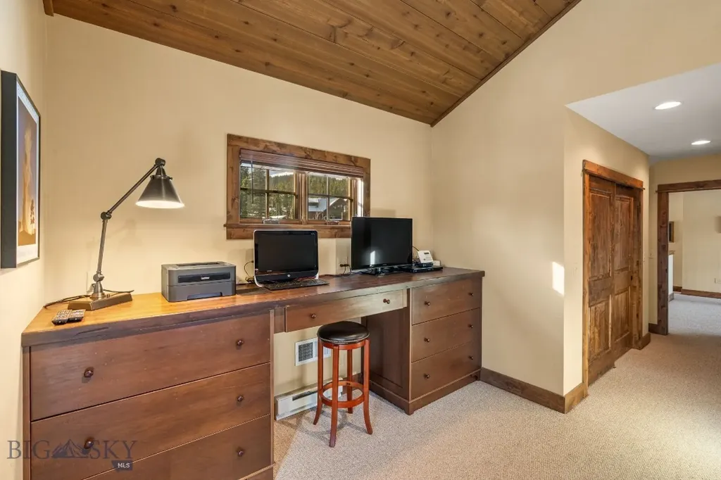 16 Oglala Road Big Sky MT 59716