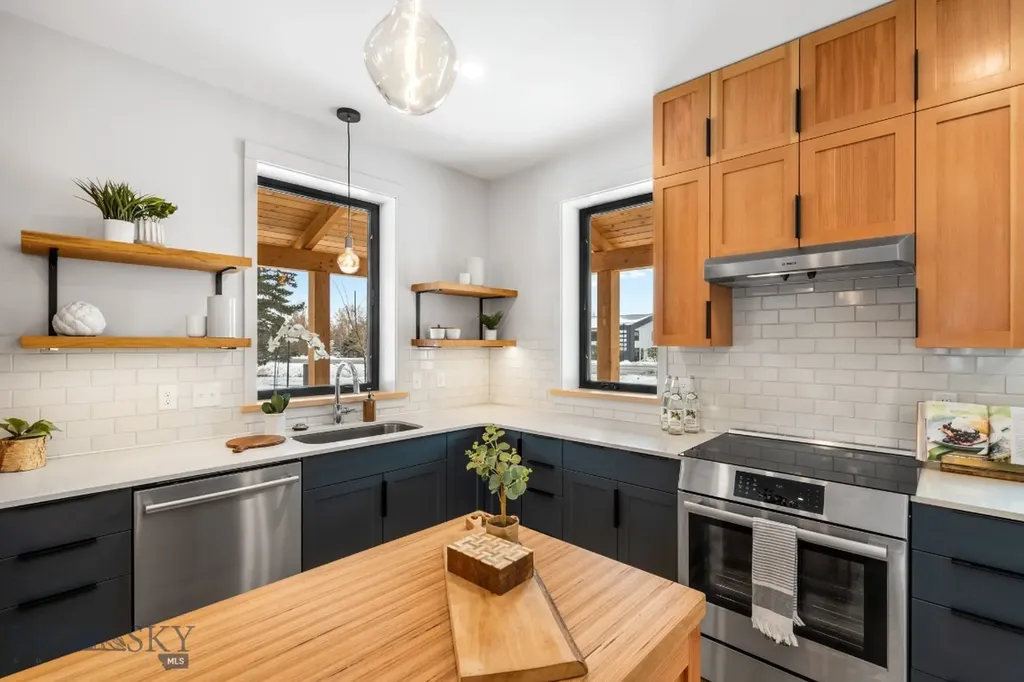 2402 Blue Silos Way Bozeman MT 59715