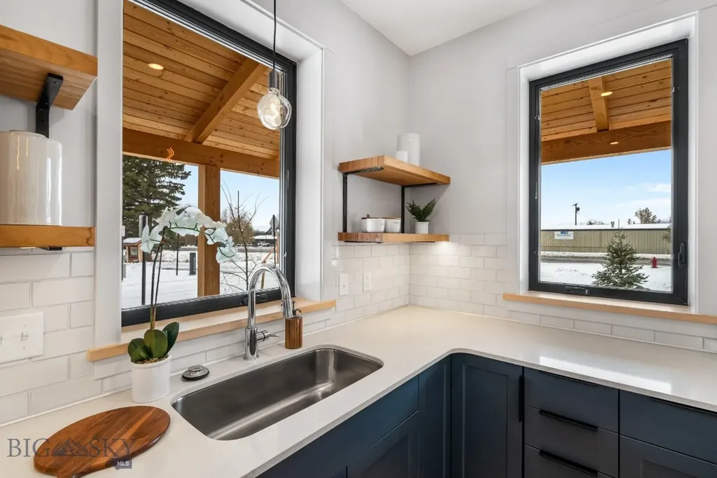 2402 Blue Silos Way Bozeman MT 59715