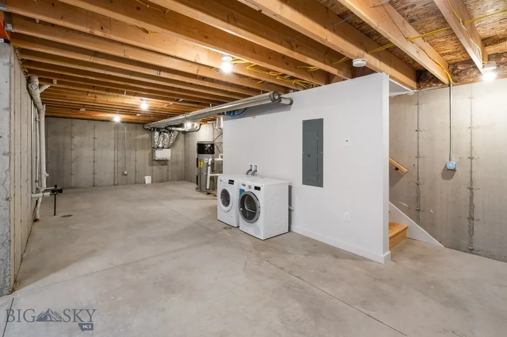 2402 Blue Silos Way Bozeman MT 59715