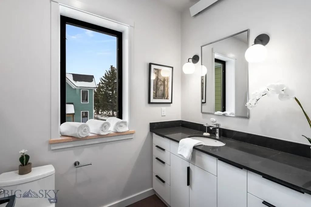 2402 Blue Silos Way Bozeman MT 59715