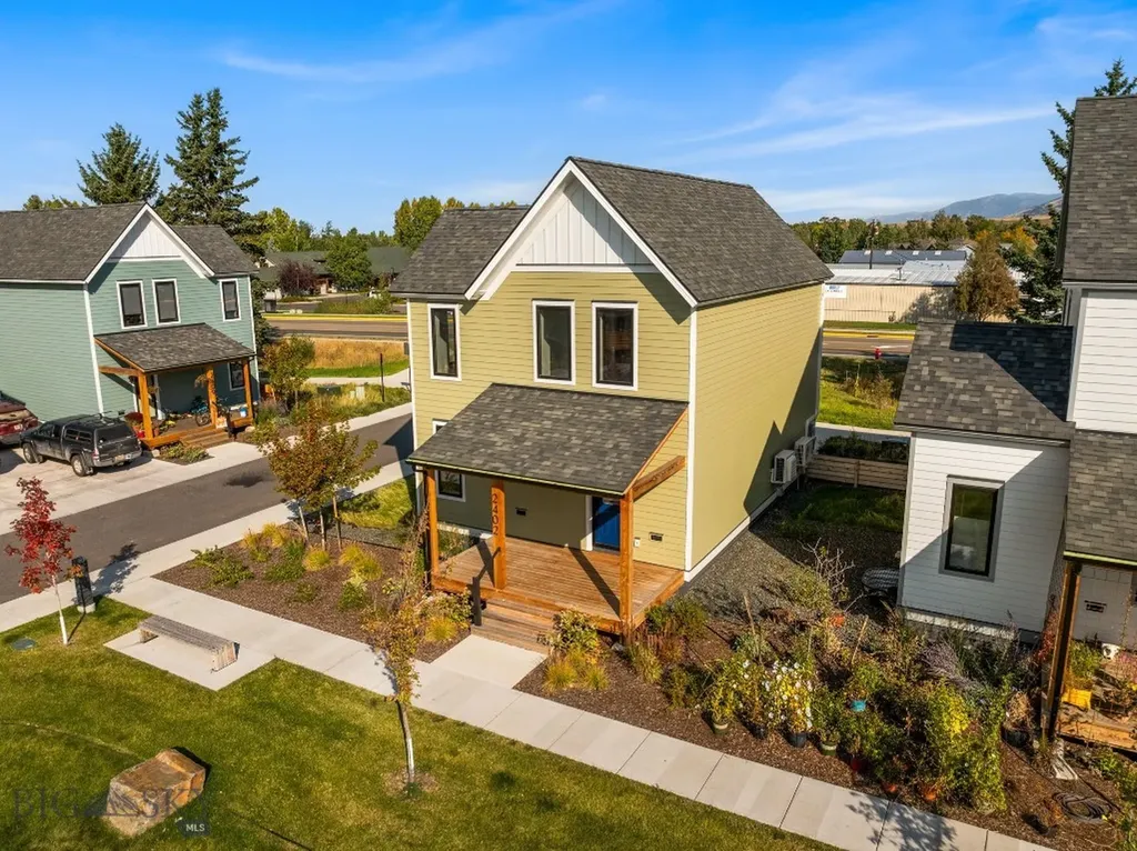 2402 Blue Silos Way Bozeman MT 59715