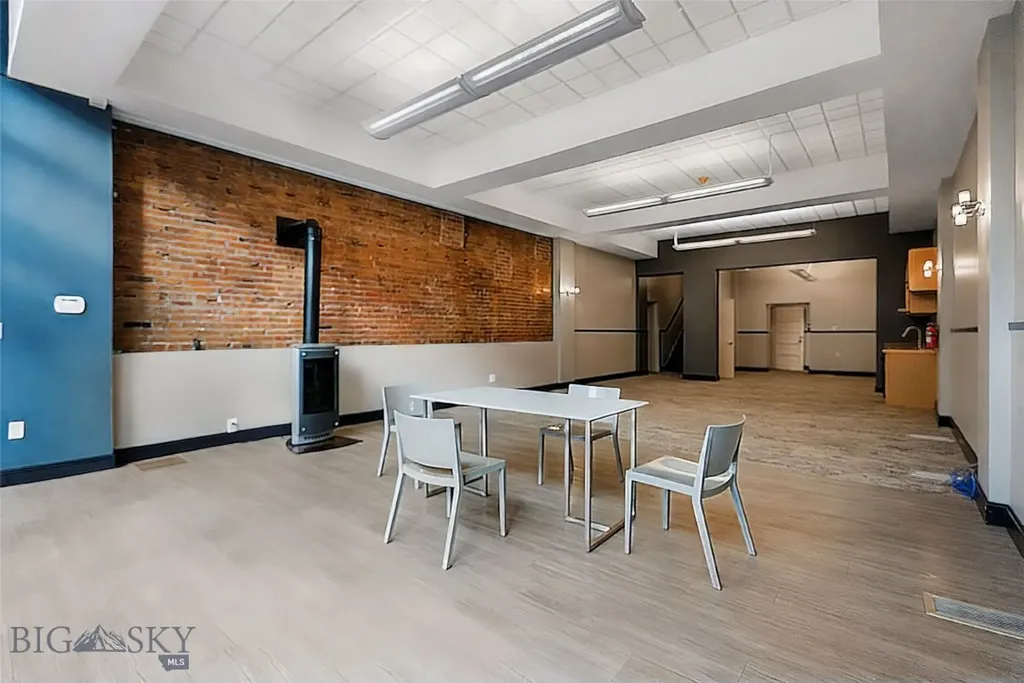 125 1/2 W Main Street Missoula MT 59802