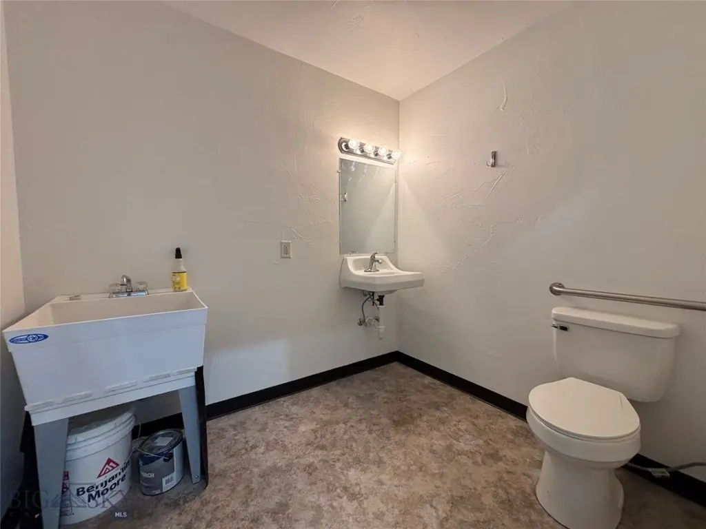 80085 Gallatin Road Bozeman MT 59718
