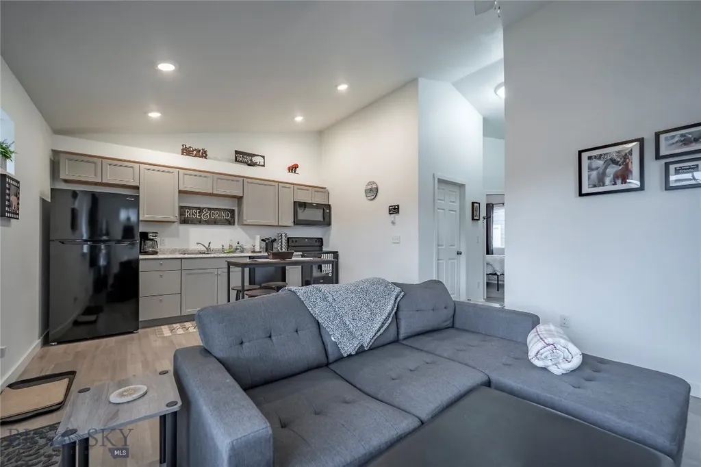 410 Brookline Livingston MT 59047