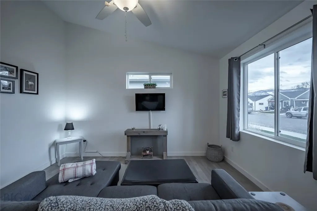 410 Brookline Livingston MT 59047