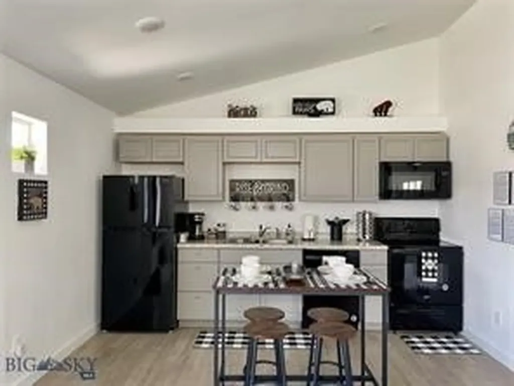 410 Brookline Livingston MT 59047