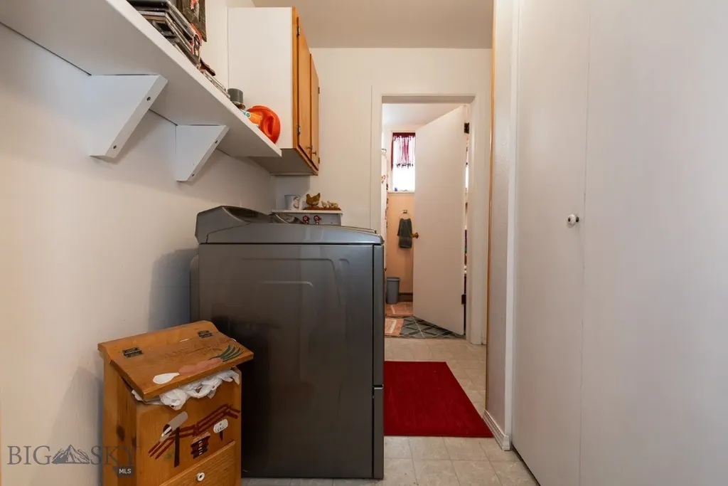 110 E Hamilton Sheridan MT 59749