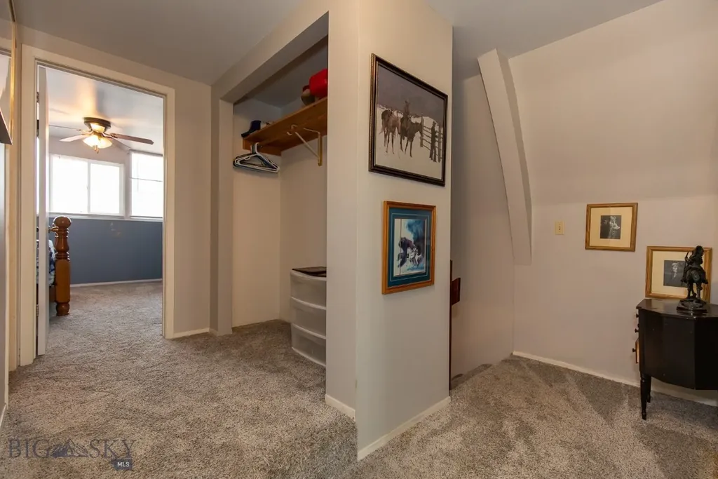 110 E Hamilton Sheridan MT 59749
